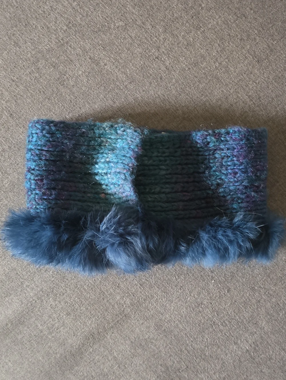 Candie's Y2K Teal‎ Blue Pink Knit Headband Faux Fur Trim Accessory Neck Collar